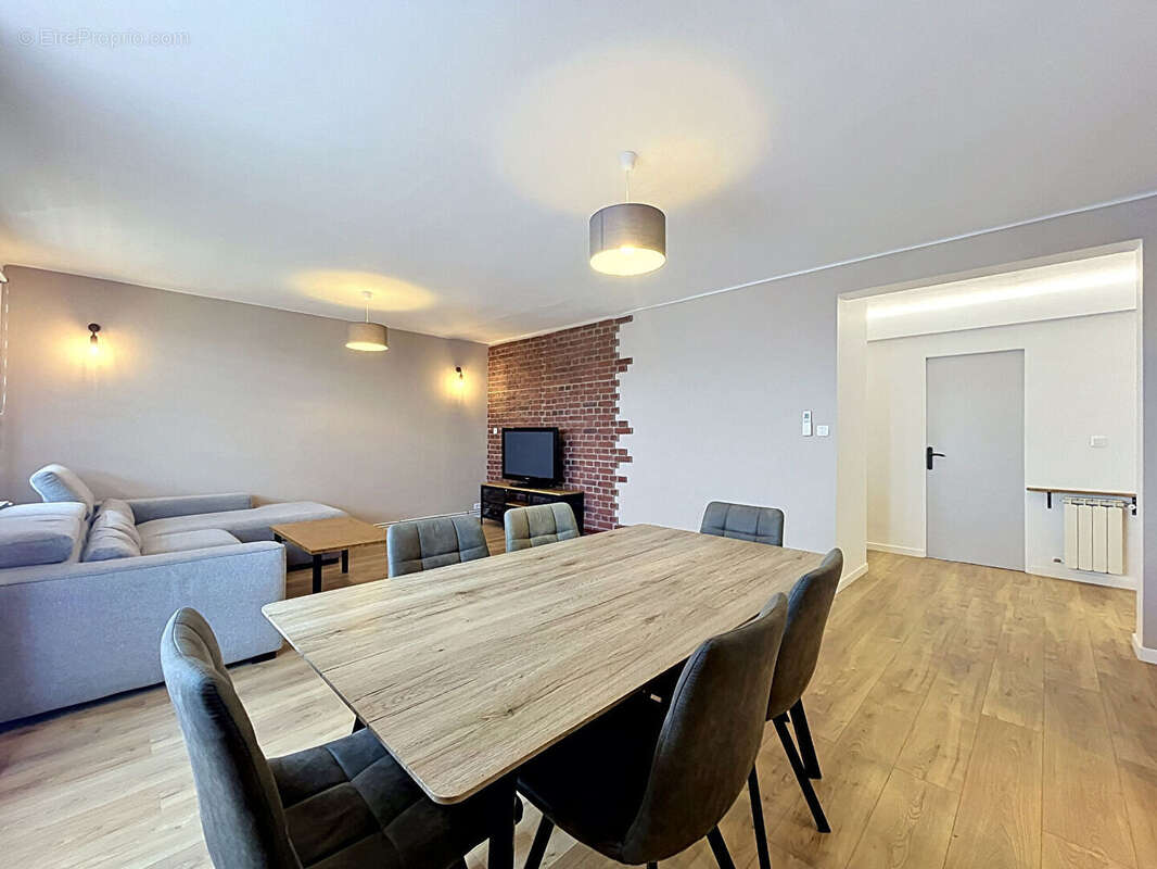 Appartement à NIMES