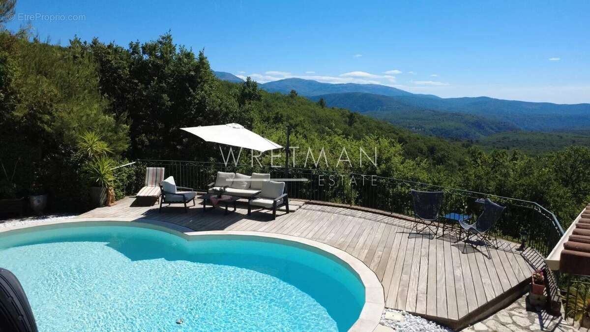 Villa avec piscine et vue exceptionnelle - Mons - photo 4