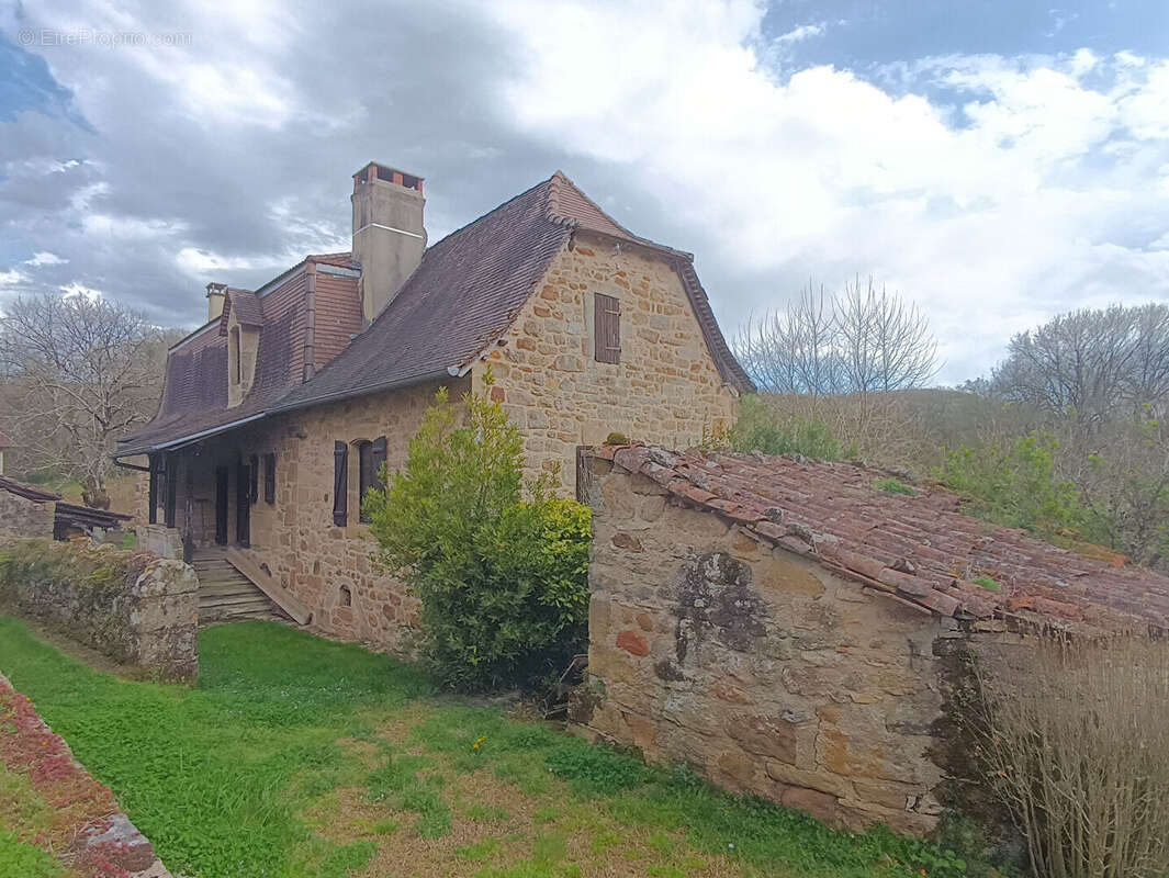 Maison à CAPDENAC-GARE