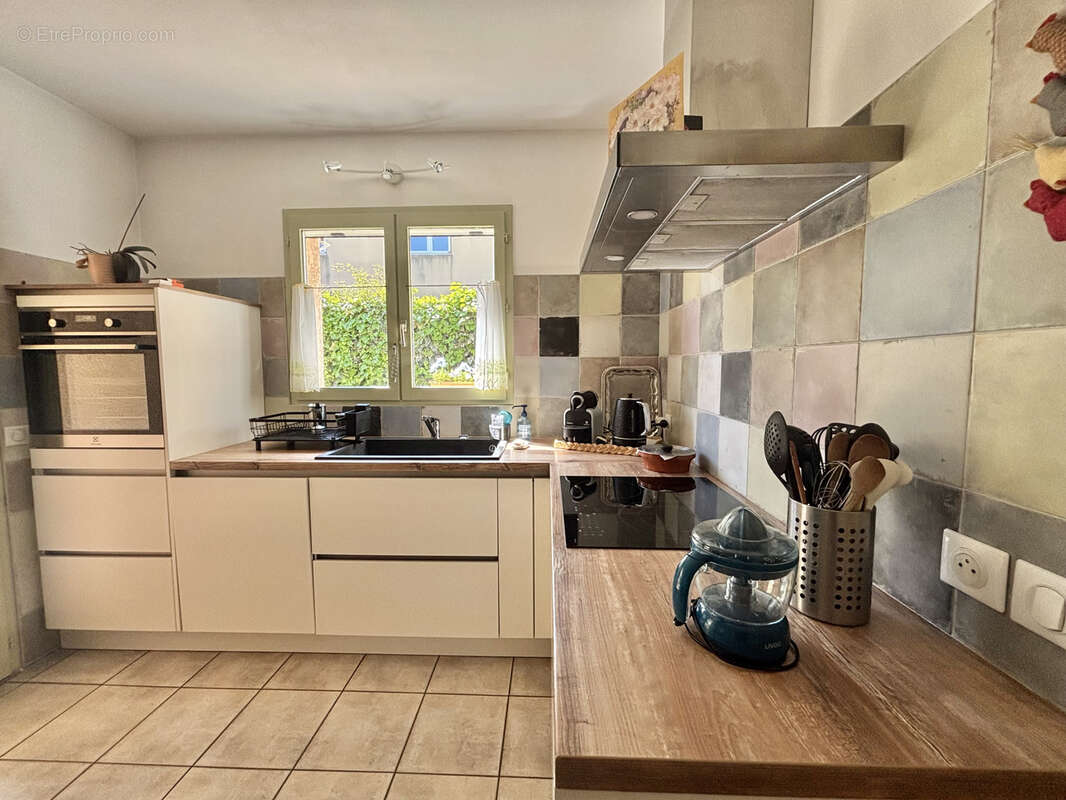 Maison à PORTES-LES-VALENCE