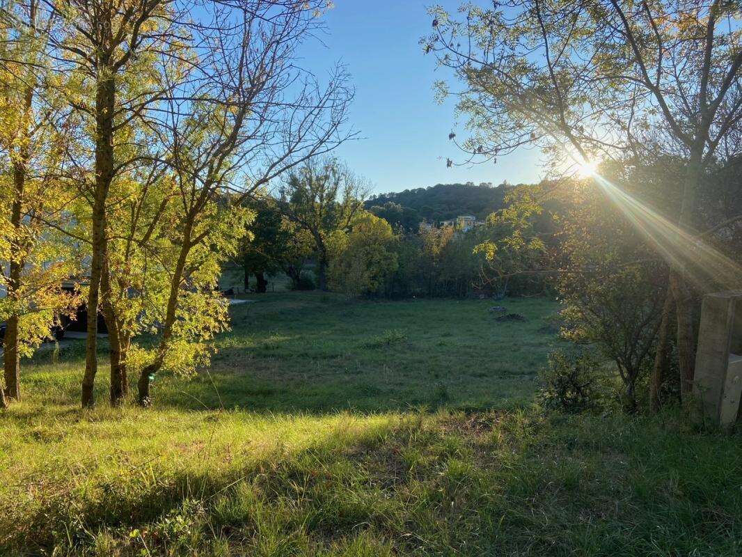 Terrain à CARCASSONNE