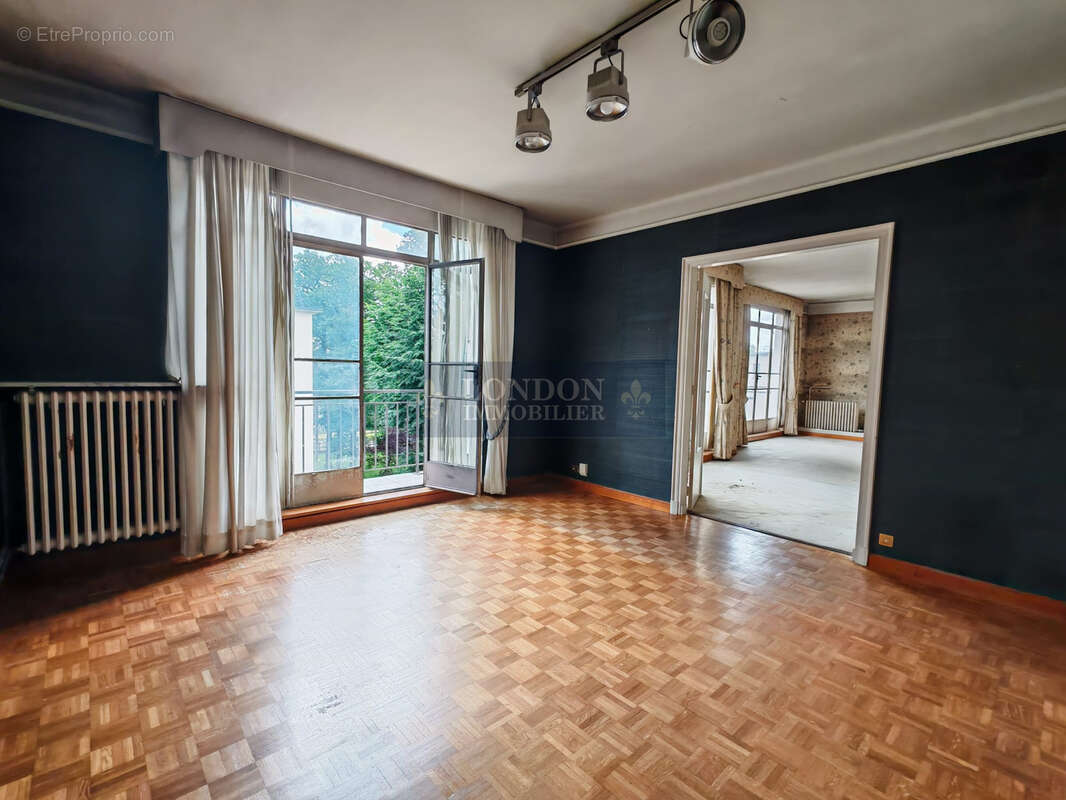 Appartement à VERSAILLES