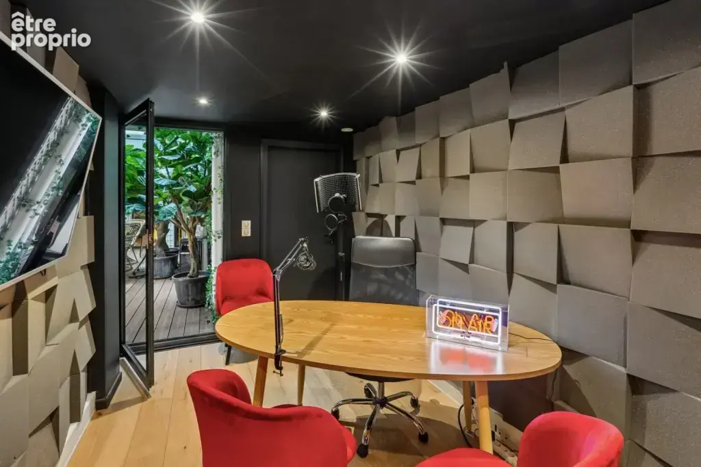 Plateau de bureaux à vendre - 130 m2 + 25 m2 d'archives - Quartier Saint James - 1 365 000 € FAI - photo 2