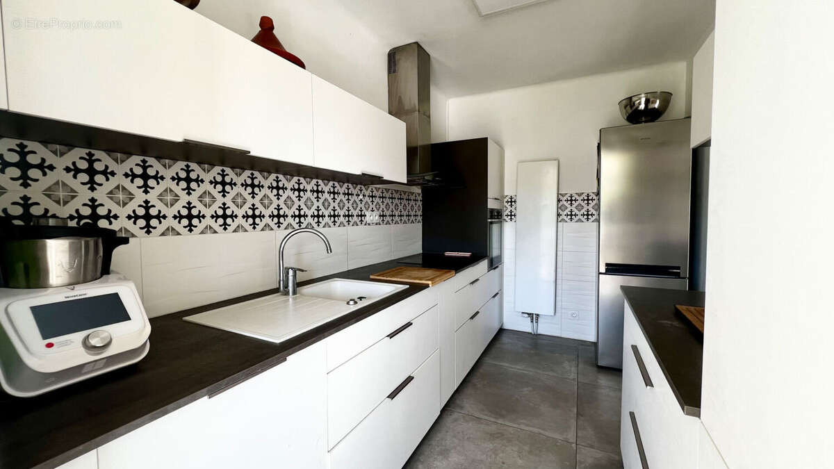 Maison à SAINT-ZACHARIE