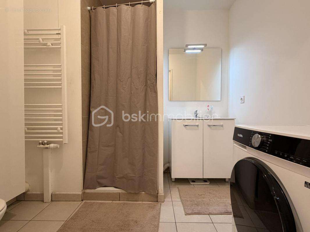 Appartement à PONTAULT-COMBAULT