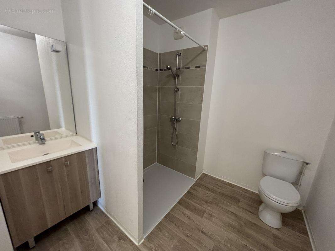 Appartement à FARGUES-SAINT-HILAIRE