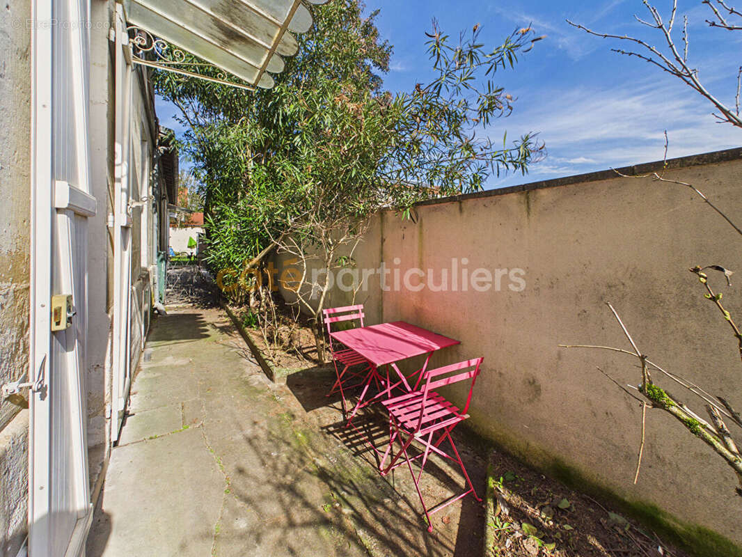 Appartement à BORDEAUX