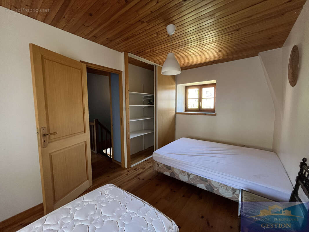 Ensemble immobilier à fort potentiel en centre-ville d’argelès-gazost ! - photo 10