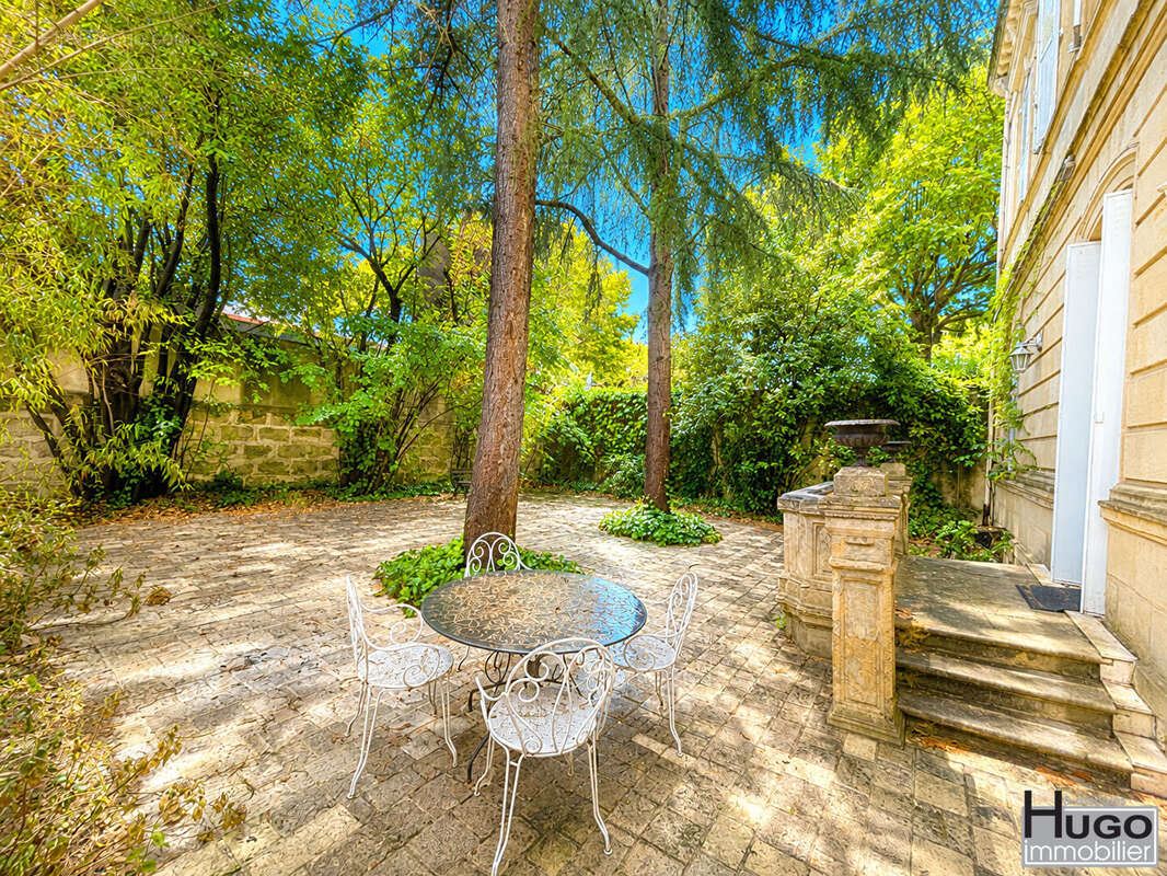 Bordeaux bastide- jardin botanique- ensemble immobilier 2 lots 380m² + cave 100m² + jardin 170m². - photo 9