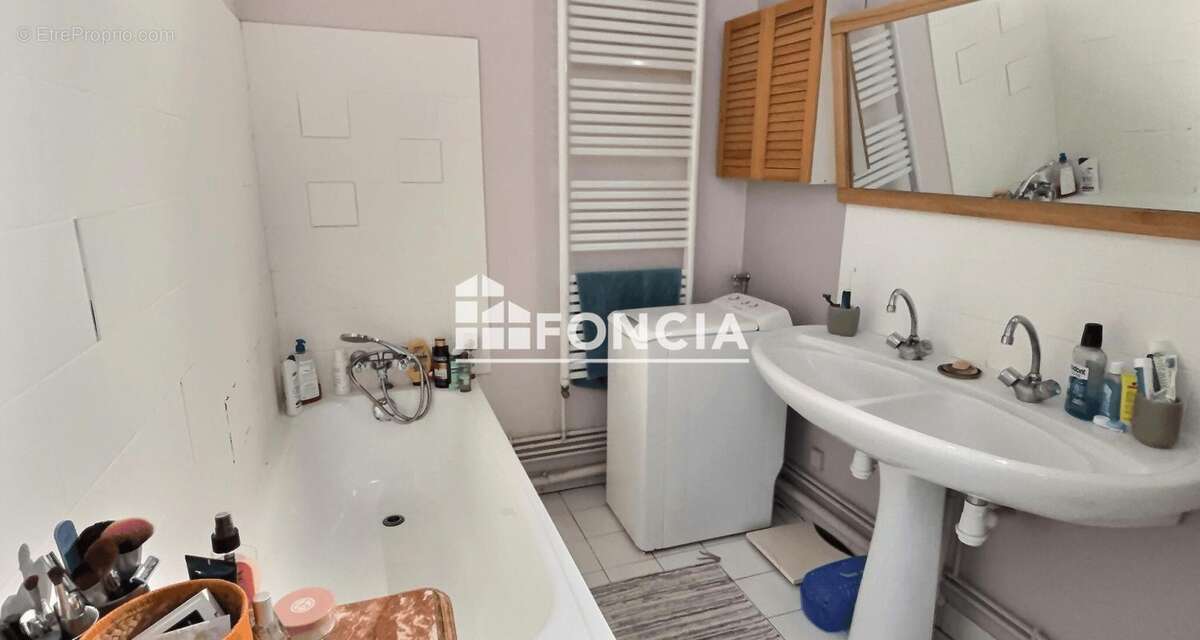 Appartement à LYON-3E