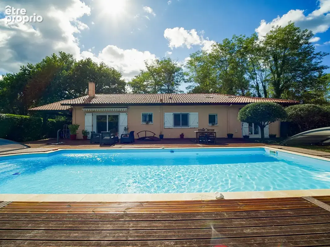 Maison à LABOUHEYRE
