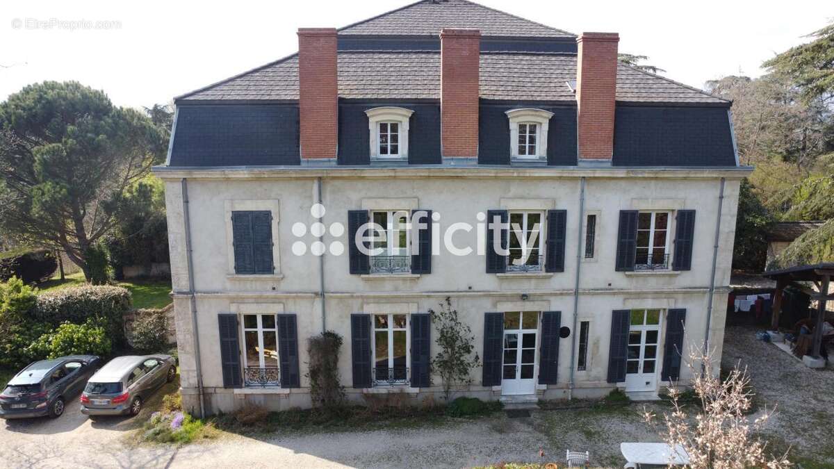Maison 300 m² à Davezieux  - photo 2