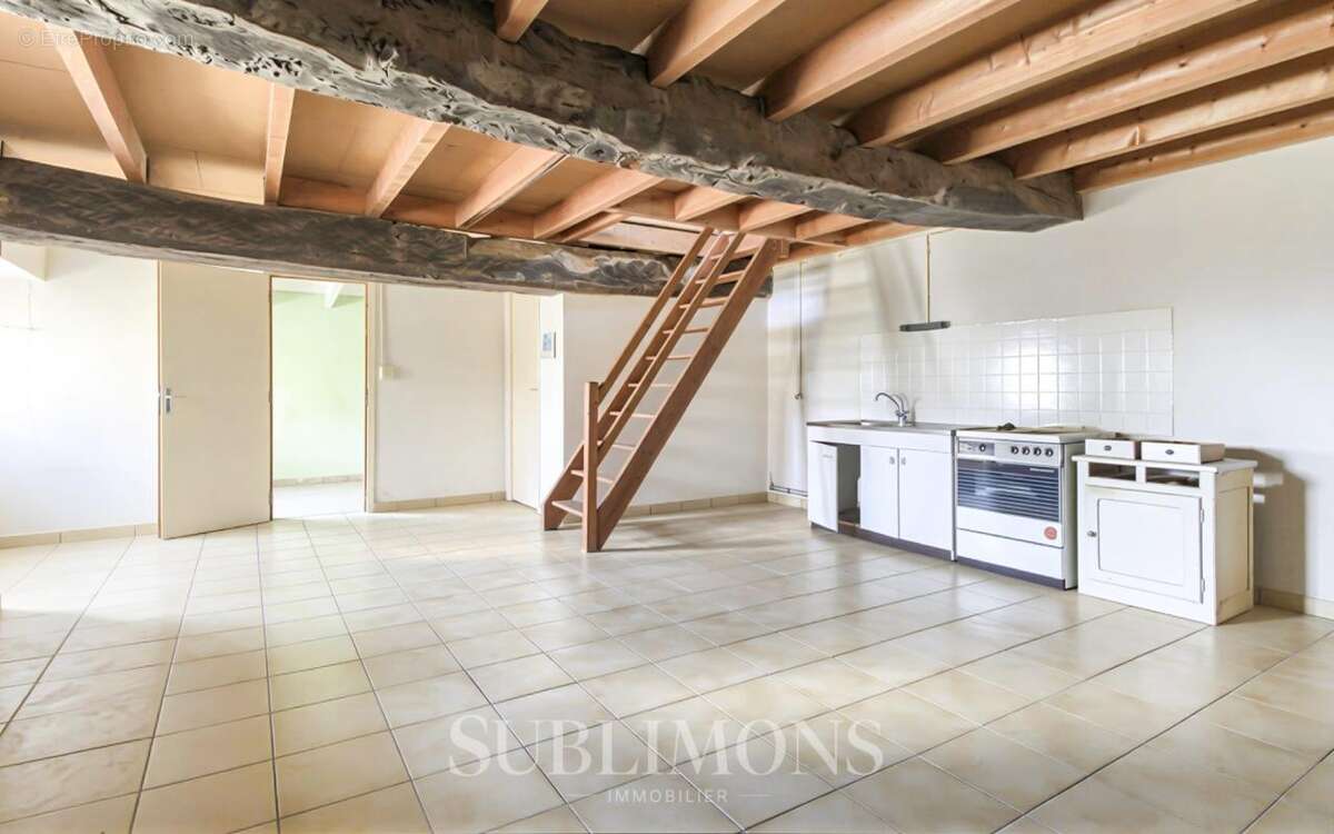 Maison à SERENT