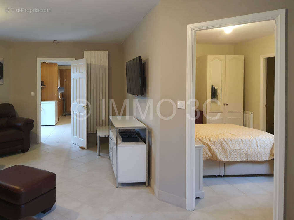 Pavillon de plain-pied avec piscine - photo 20