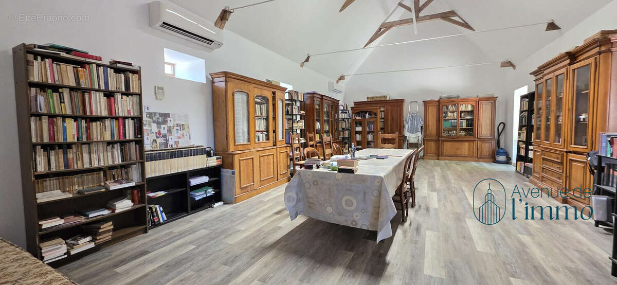 Maison 369 m² à Chemire-Sur-Sarthe  - photo 9