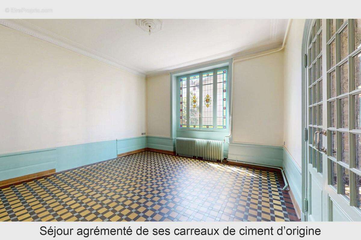Maison 160 m² à Lyon-3e  - photo 3