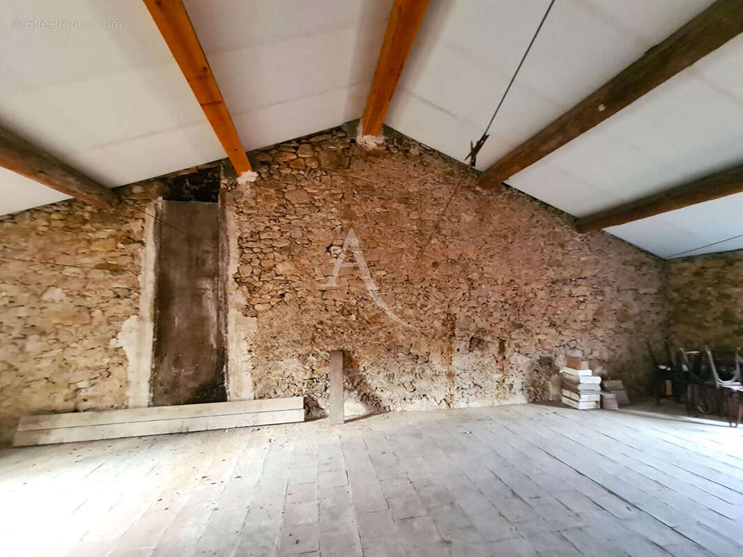 Maison à LUC-SUR-ORBIEU