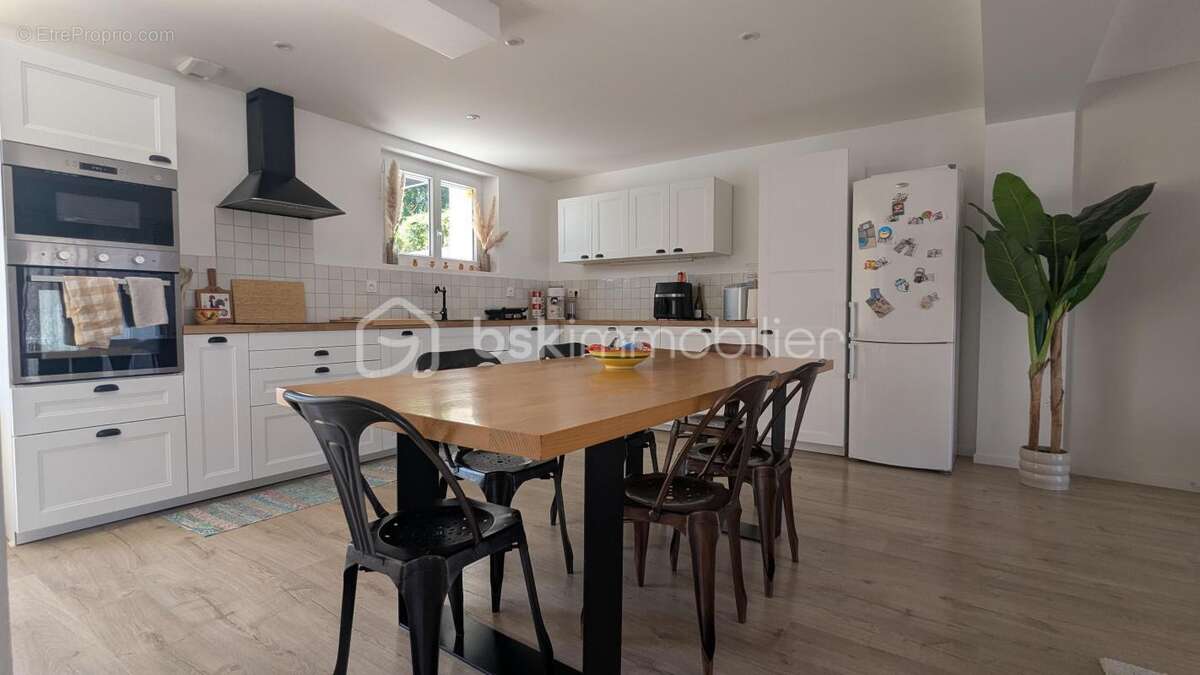 Maison renonvee avec dependance - photo 10