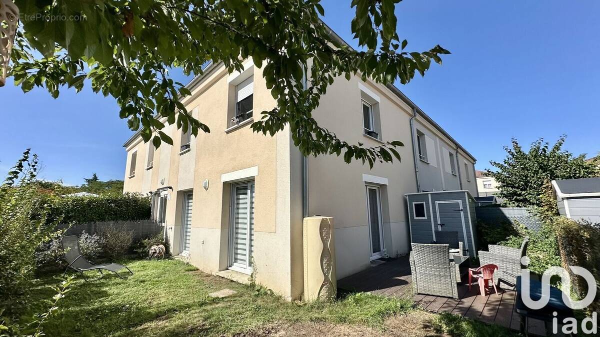 Photo 1 - Appartement à VERT-LE-PETIT