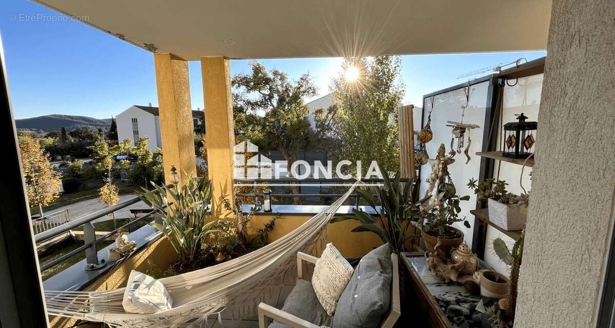 Appartement à BORMES-LES-MIMOSAS