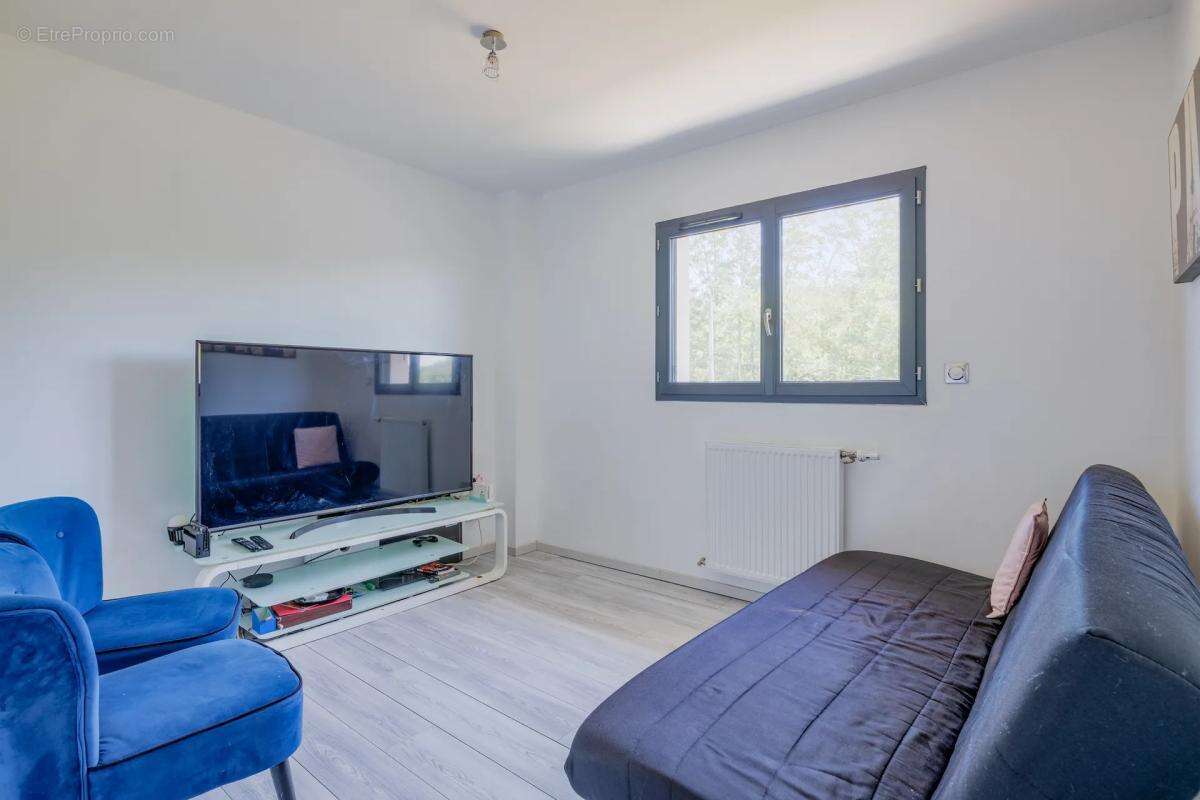Maison de 6 pièces de 128 m² à Charvieu-Chavagneux - photo 7