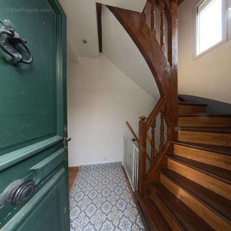 Appartement à MAISONS-ALFORT