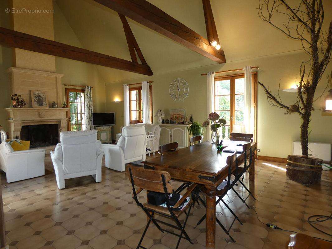 Maison à CLERMONT-D'EXCIDEUIL