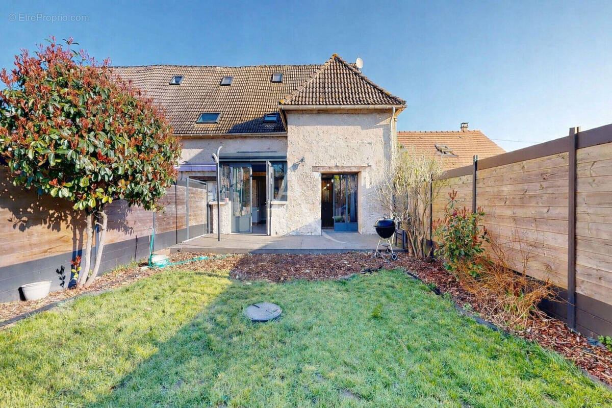 Appartement à CHATEAU-SUR-EPTE