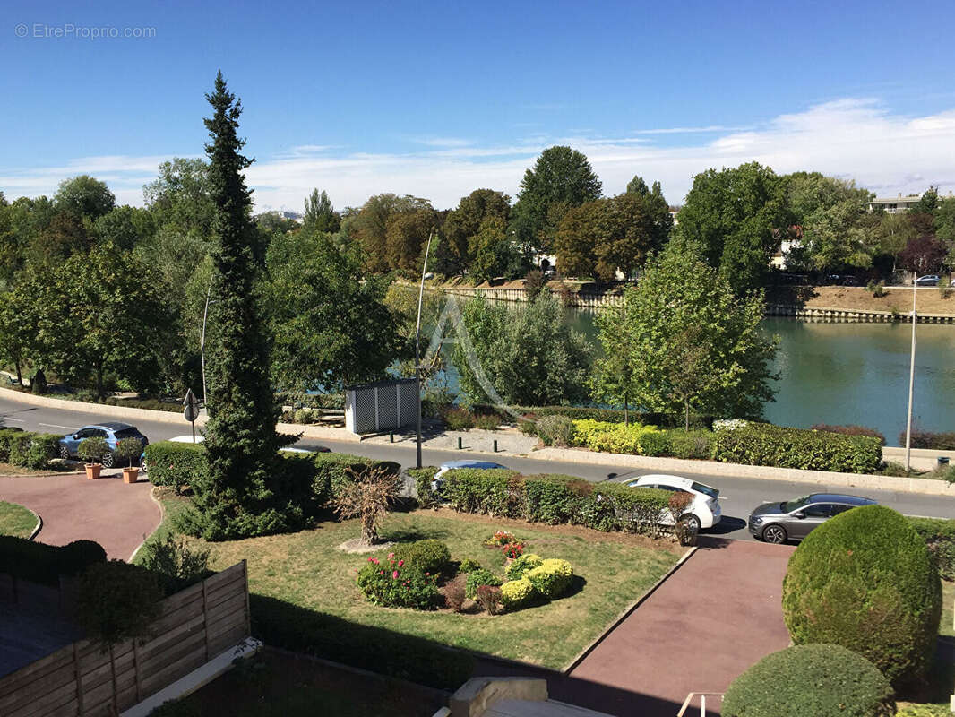 Appartement à BRY-SUR-MARNE