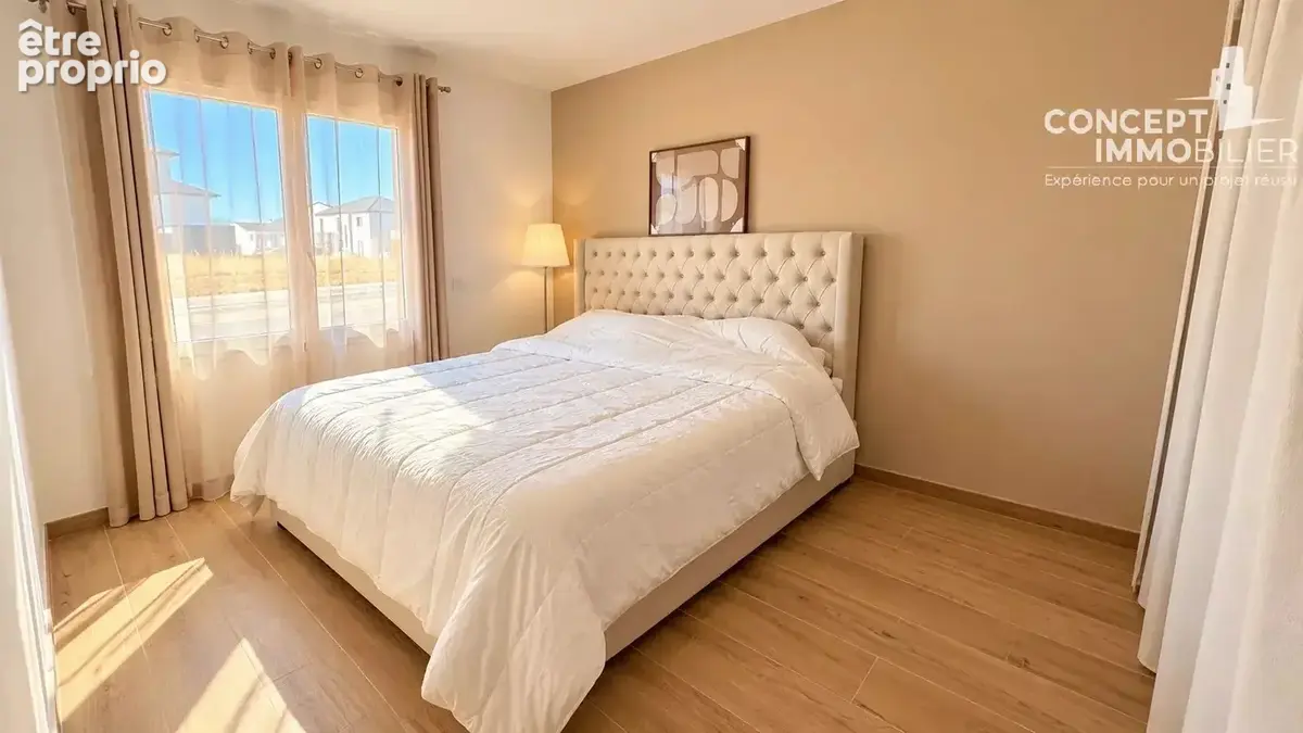 FAMECK  a vendre  Belle maison plain-pied de 110 m² avec 4 chambres - photo 6