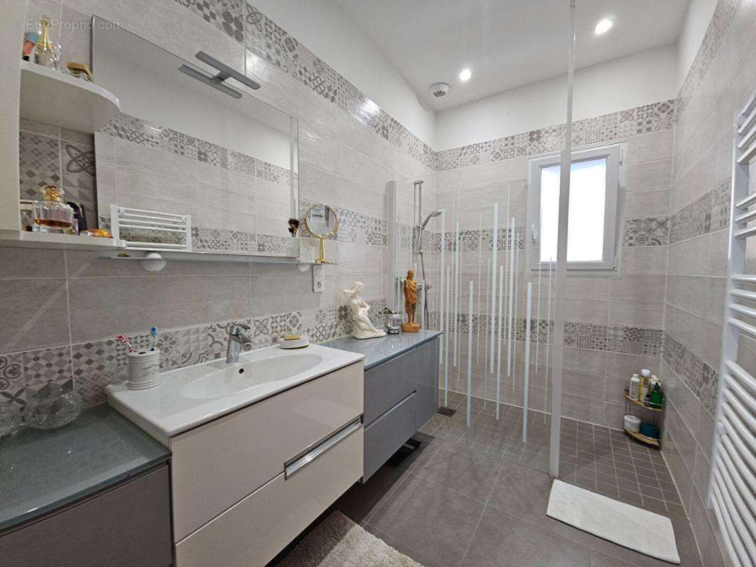Maison 3 chambres de plains pieds, 5/6 pièces, 135 m2 - photo 18