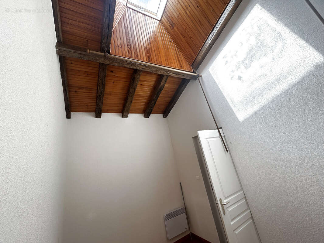 Maison à MONTEGUT-PLANTAUREL