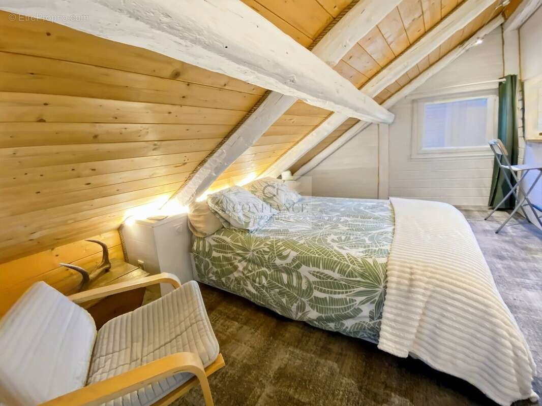 Appartement à SAINT-ETIENNE-DE-TINEE