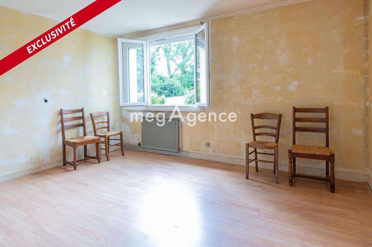 Appartement à SAINTE-FOY-LES-LYON