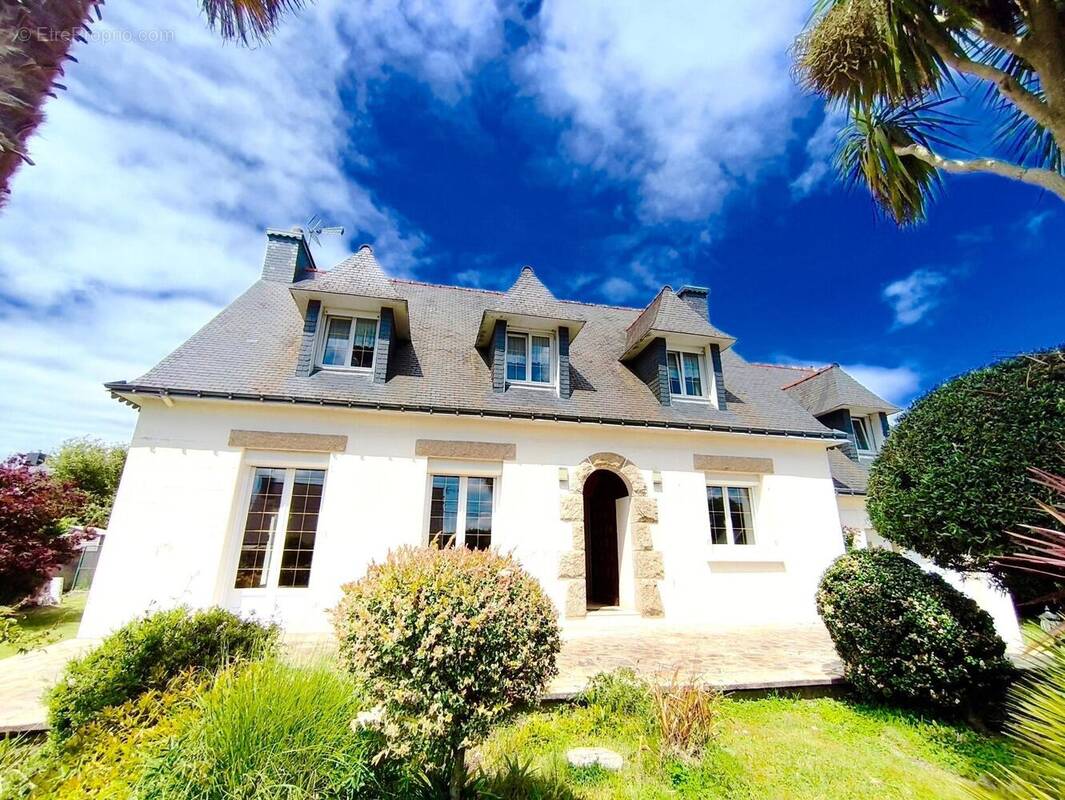 Photo 1 - Maison à QUIMPERLE