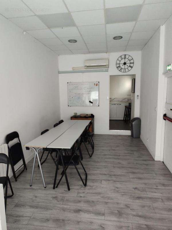 Bail a ceder - 10 rue paul eluard 93200 saint denis - a cote du theatre  gerard philippe - photo 2