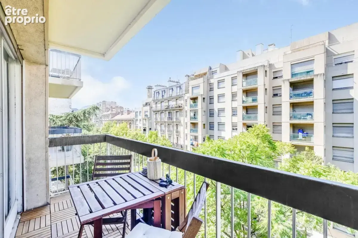 Paris 15ème : félix faure / lourmel - 5 pièces - 3 chambres - balcon - possibilité parking - photo 5