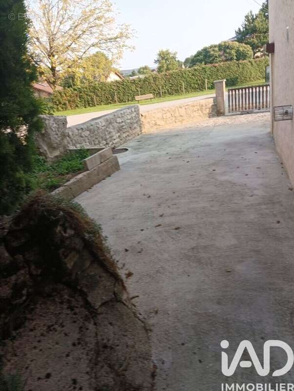 Photo 5 - Maison à SAINT-GERMAIN-EN-MONTAGNE