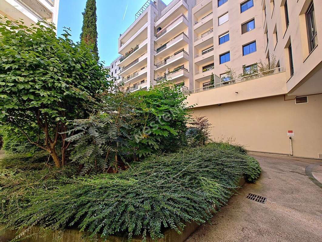 Appartement à PARIS-19E