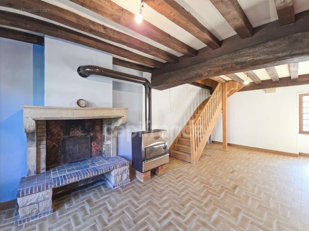 Maison en pierre à renover - photo 5