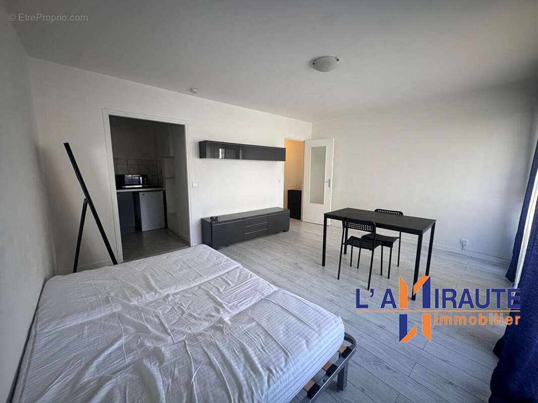 Appartement à HOUILLES