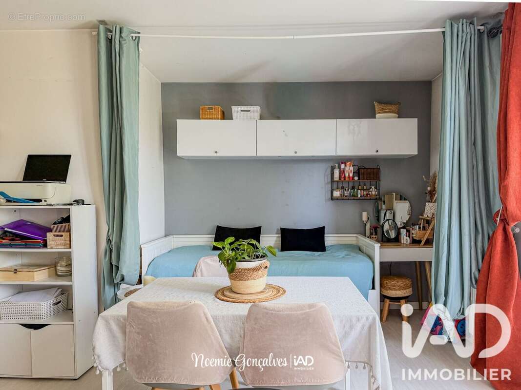Photo 2 - Appartement à LES MUREAUX