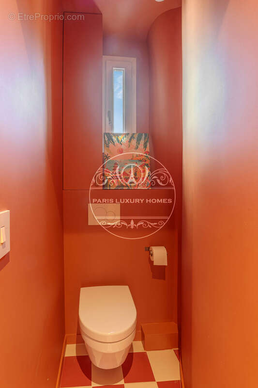 Appartement à PARIS-3E