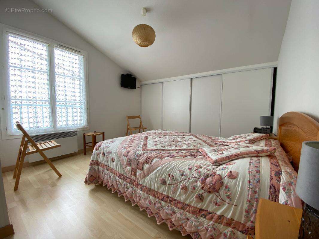 Maison à LES MATHES