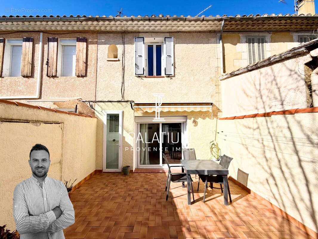 Maison à SALON-DE-PROVENCE