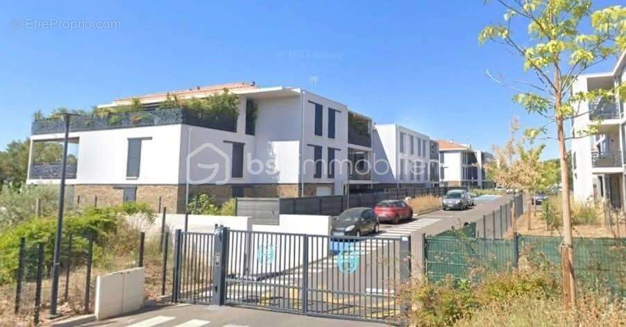 Appartement à HYERES