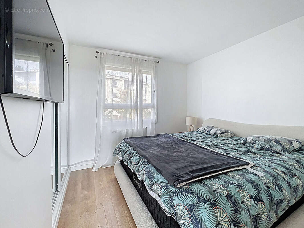 Appartement à SURESNES