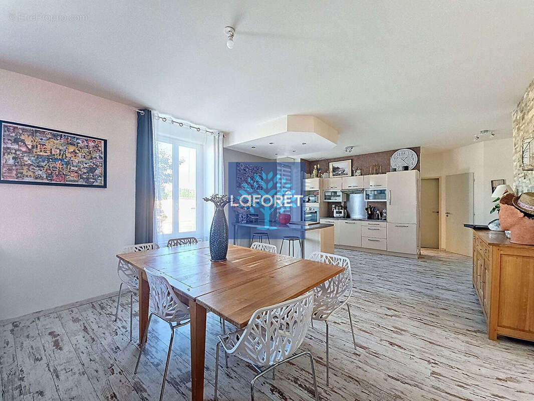 Appartement à LOIRE-SUR-RHONE