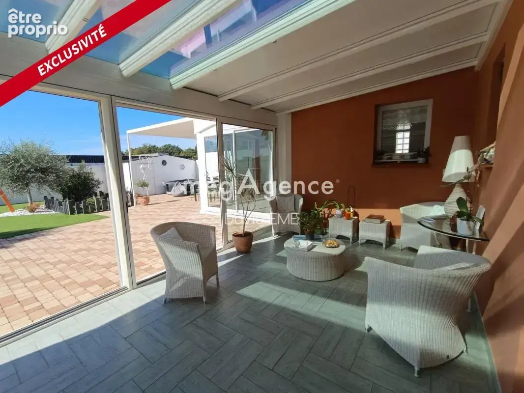 6 Pièces, 166 m2, 4 chambres, piscine, AIZENAY - photo 5