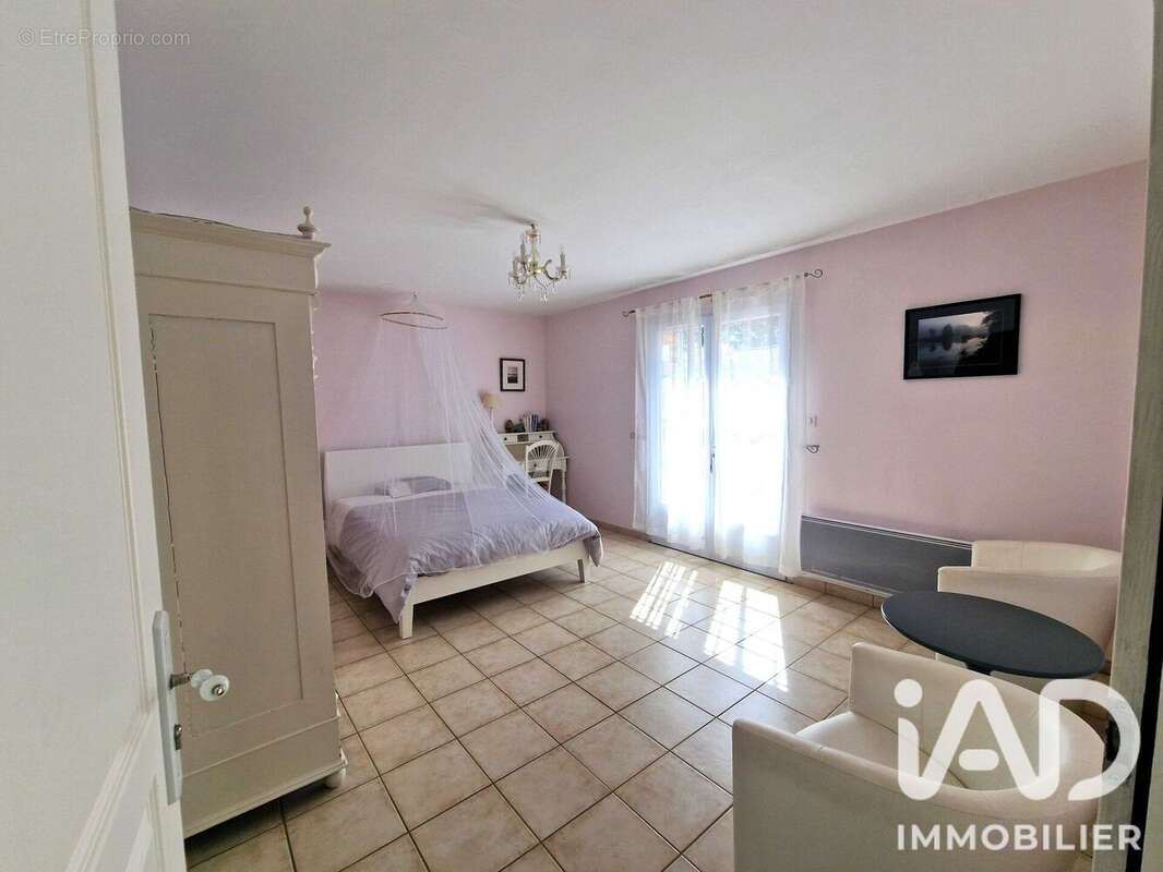 Photo 9 - Maison à SAINT-JULIEN-DES-LANDES